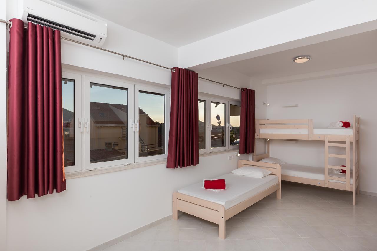 Hostel Free Bird (Adults Only) دوبروفينك المظهر الخارجي الصورة