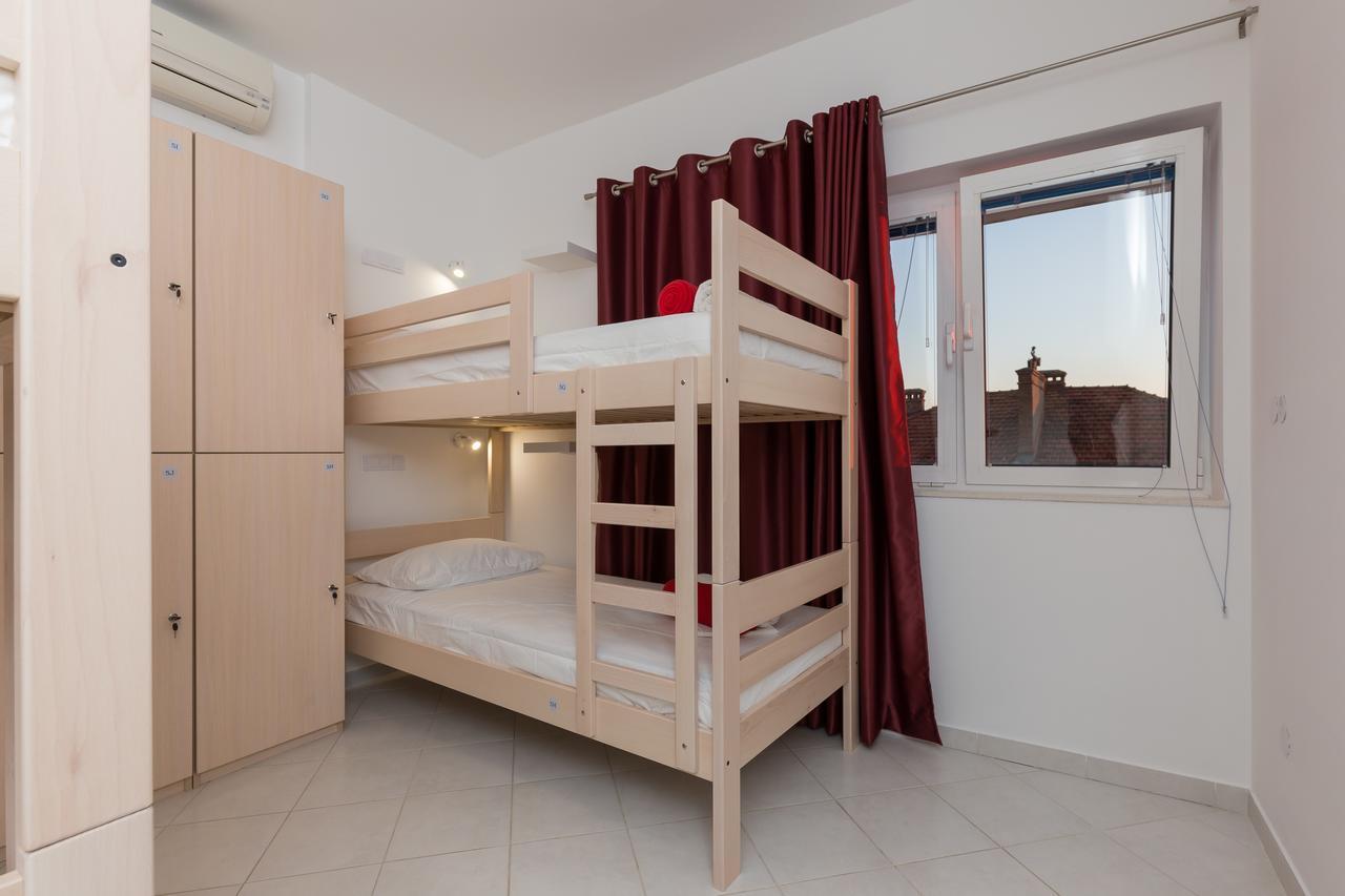 Hostel Free Bird (Adults Only) دوبروفينك المظهر الخارجي الصورة